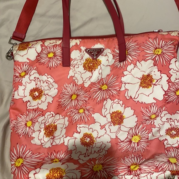 Authentic - Picture 3 of 11